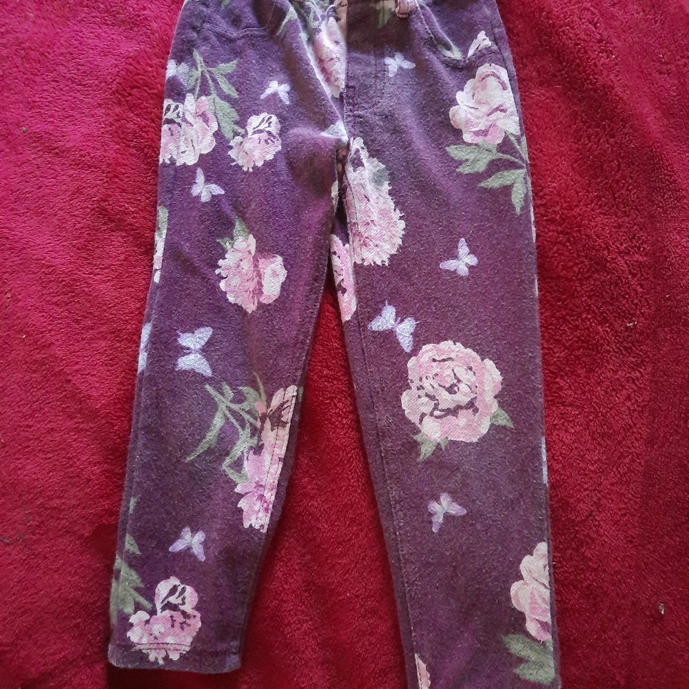 Girls - Pants - Leggings- 4T - Garanimals- Flowers - Maroon - Pink - Cute -